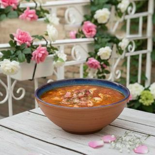 CIORBA DE FASOLE CU AFUMĂTURĂ