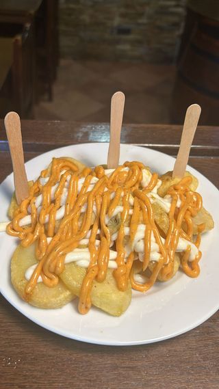 Tapa De Patatas Bravas