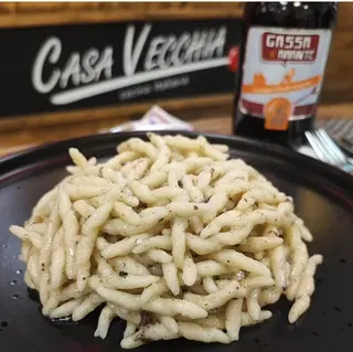 Trofie Al Burro, cacio, pepe e tartufo