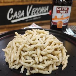 Trofie Al Burro, cacio, pepe e tartufo