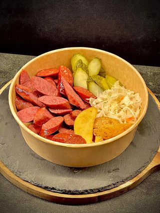 Сет ковбасок з гарніром (370г)