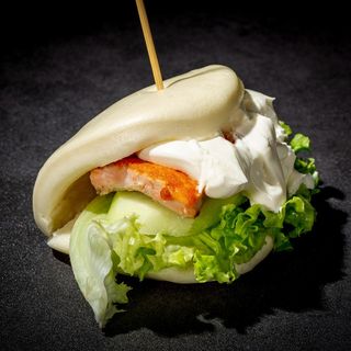 19. Salmon gua bao