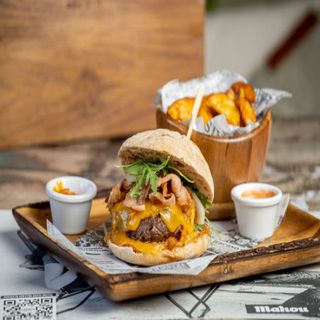 Hamburguesa Angus Ibérica (200 G.) 