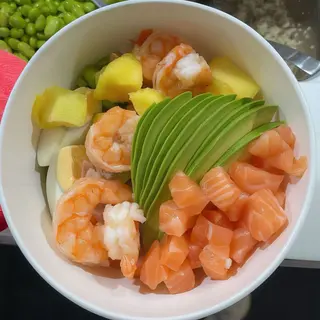 Poke de salmón y gambas grande
