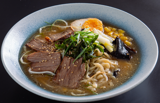 Goveđi ramen u supi