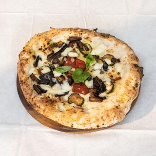 Pizza ortolana mezzo metro