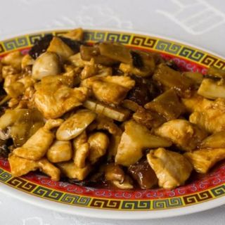 272C - Pollo con salsa de bamboo y seta