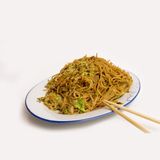 171. Пържени спагети със зеленчуци и яйца (800г)