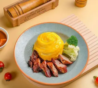 Omurice De Ternera