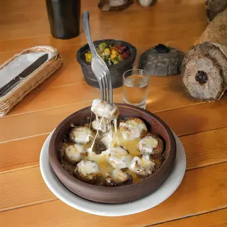 Печериці запечені в кеці (200г)