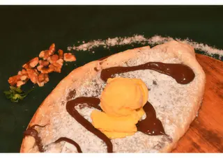 CALZONE NUTELLADA