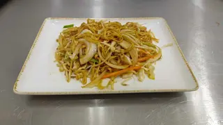 Massa Salteada com Legumes