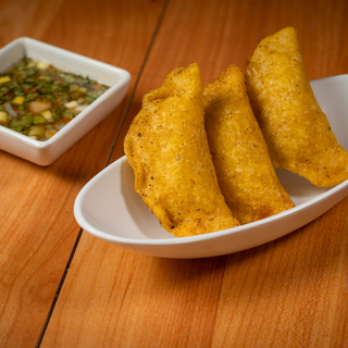 Empanada de Maíz Rellena de Carne de Ternera 
