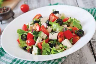 Salata sa sirom - Peynir salatası 300 gr