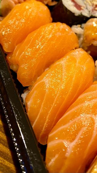 Nigiri De Salmón (2 Pzs.)