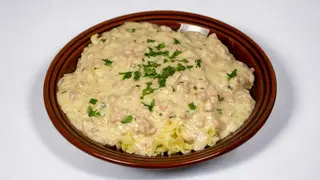 Pasta Quattro formaggi sa dimljenom slaninom