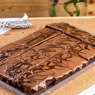 Безглутеново шоколадово брауни с лешников шоколад без захар - 1 парче