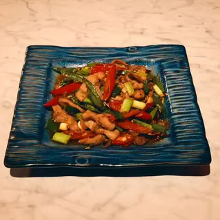 NEW! - Cerdo Salteado con Chiles al Estilo Hammer - 锤子特色小炒肉