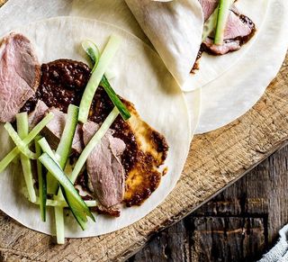 Pato asado pekín con crepe