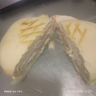 CAMPERO POLLO