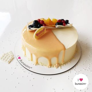 Tort Mousse Fructe 1.2 kg