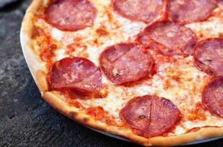 Salame (z Łagodnym Salami)    