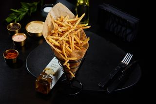 Truffle skinny fries
