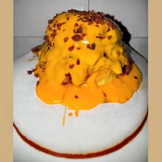 Sexy Burger Cheddar Fondee + Patatas Fritas 