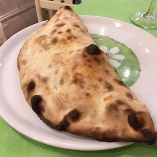 Pizza Calzone