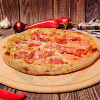 Quattro carni 28cm / 575gr.