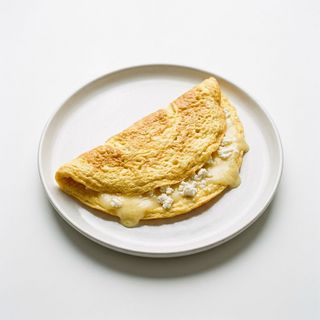 Омлет с кашкавал и сирене 250г
