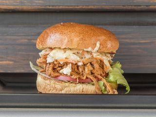 Бургер Pulled Porky (300г)