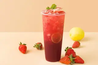 Fragola soda 70 cl  草莓气泡