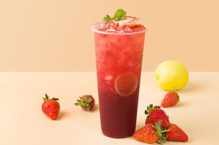 Fragola soda 70 cl  草莓气泡