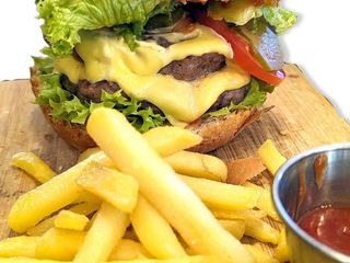 Дабл зі свининою меню 390/100/70 (390/100/70g)