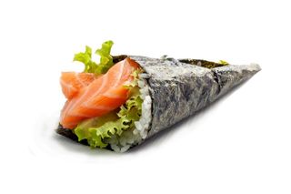30. Temaki salmone