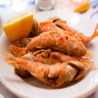 Salmonetes fritos