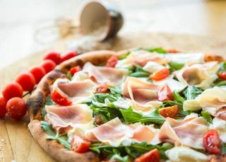 Пица с прошуто (30см)