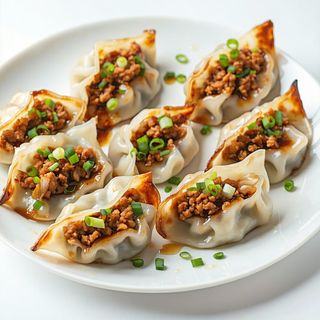 026 Gyoza di carne 3 pezzi