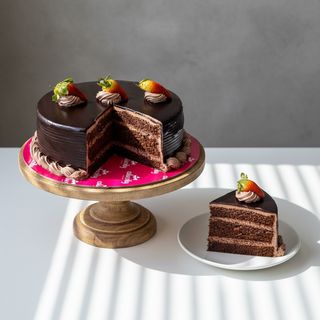 Chocolate Truffle Cake (1KG)