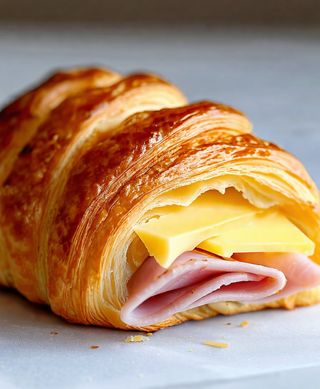 Croissant Misto