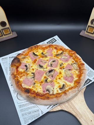 Pizza Prosciuto Funghi Ø 40cm