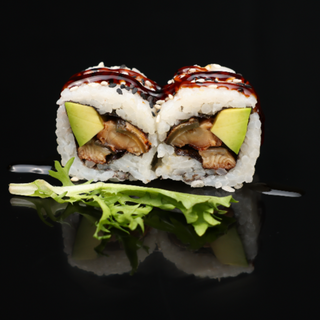 115. Uramaki de anguila y aguacate (8uds)