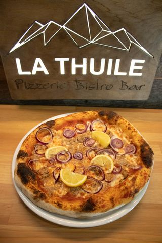 Pizza Tonno e Cipolla Ø32cm