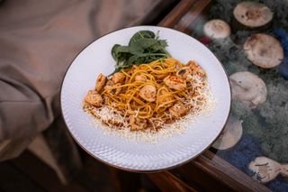 Спагетті з куркою