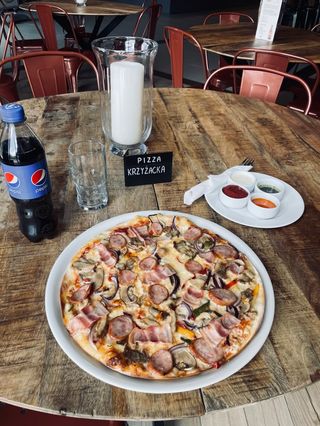 Pizza Krzyżacka 30cm