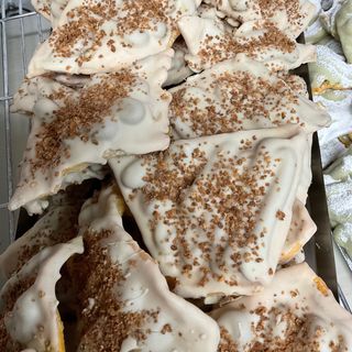 Chiacchierotti farciti ai frutti di bosco 1,5 kg