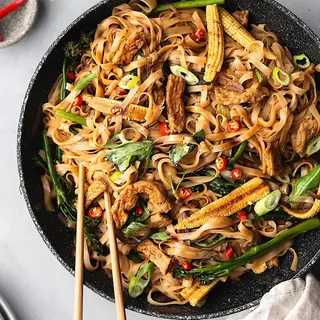 20. Pad Kee Mao  – Drunken Noodles