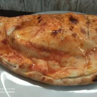 Pizza calzone speciale