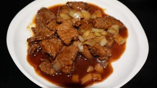 TWP2. Vaca C/Molho Ostras